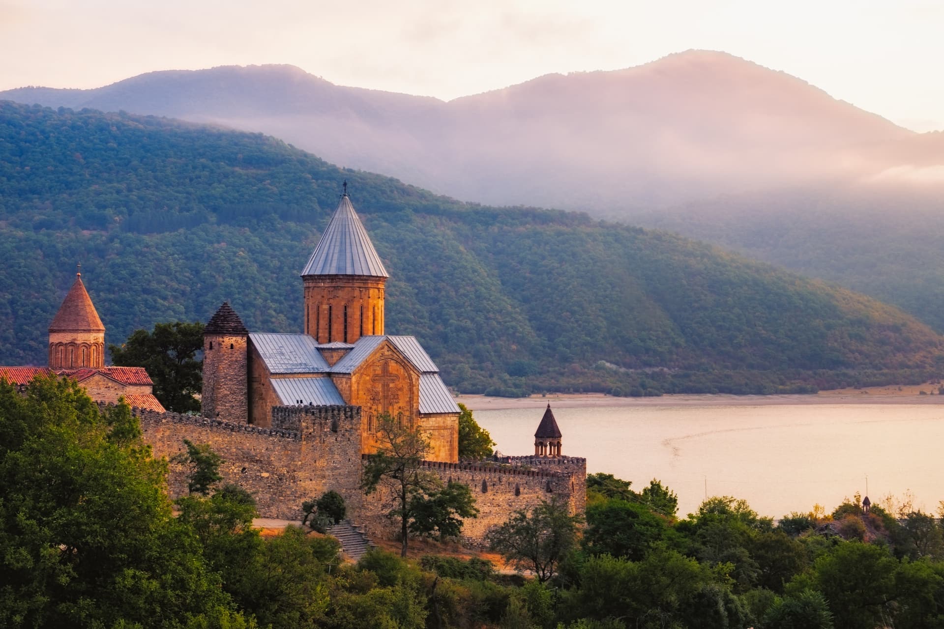 Ananouri (Georgia)